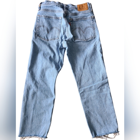 LEVI'S PREMIUM | WEDGIE STRAIGHT RAW HEM JEANS | SIZE 25 - Picture 13 of 14